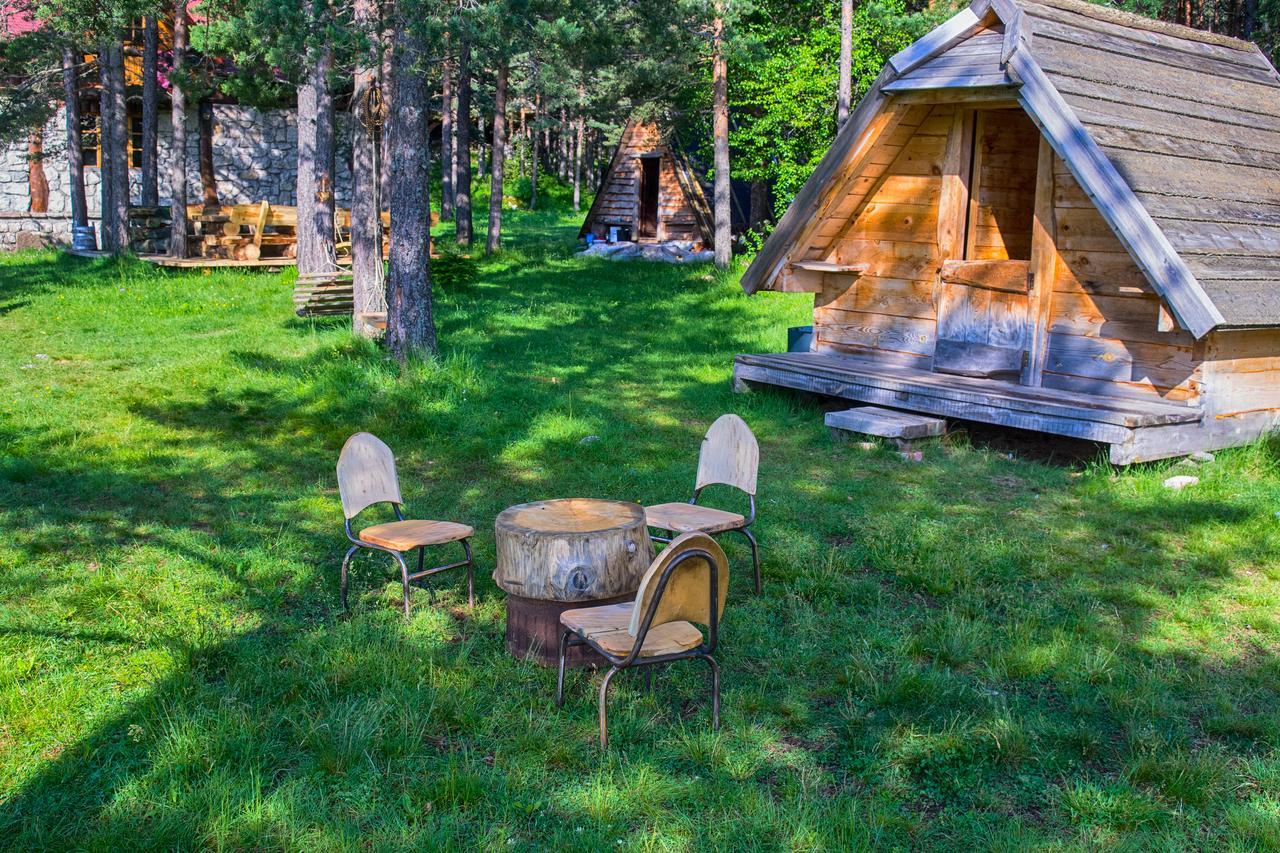 Eco Camp Chalets Pod Gorom Žabljak Екстериор снимка