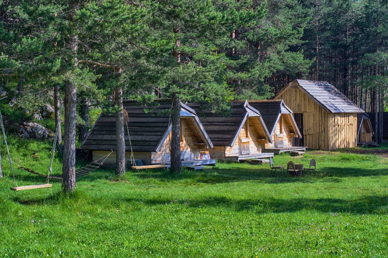 Eco Camp Chalets Pod Gorom Žabljak Екстериор снимка