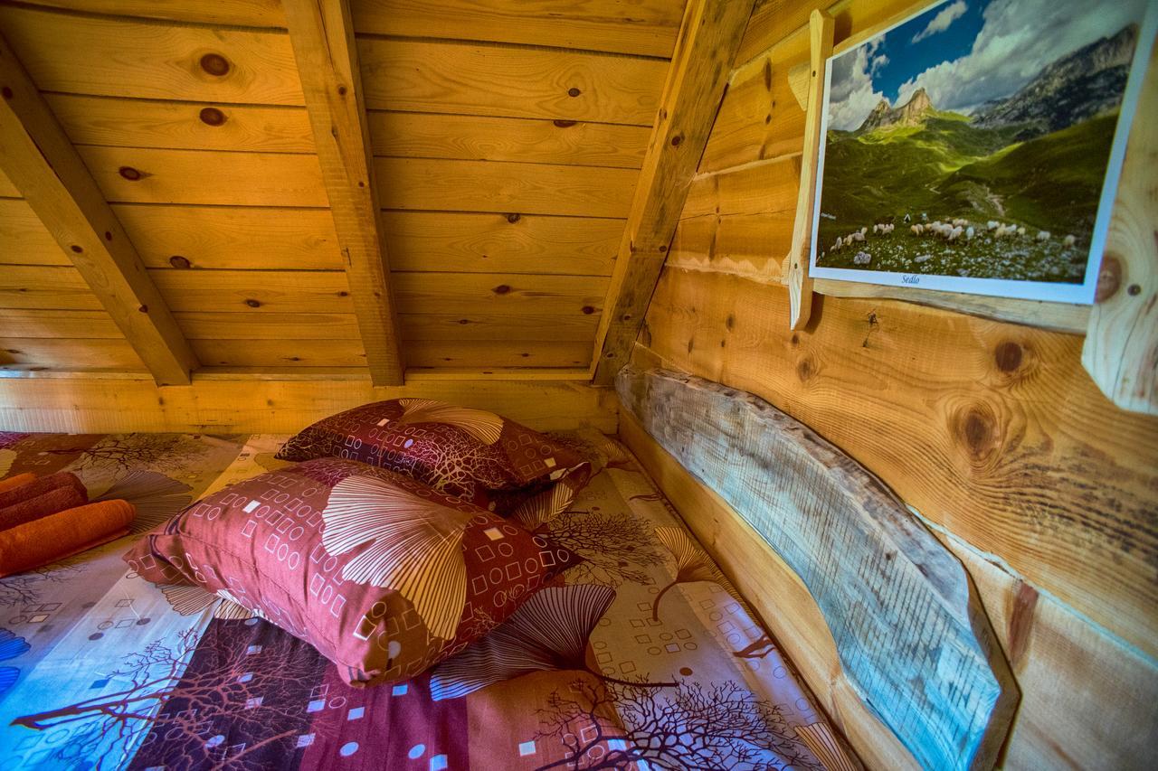 Eco Camp Chalets Pod Gorom Žabljak Екстериор снимка